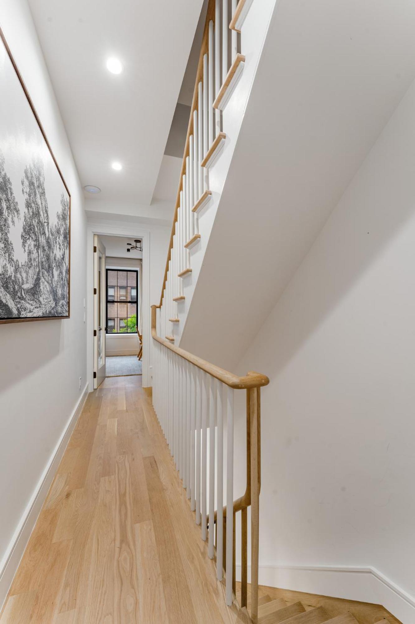 Apartment Multi Million Dollar Modern Triplex