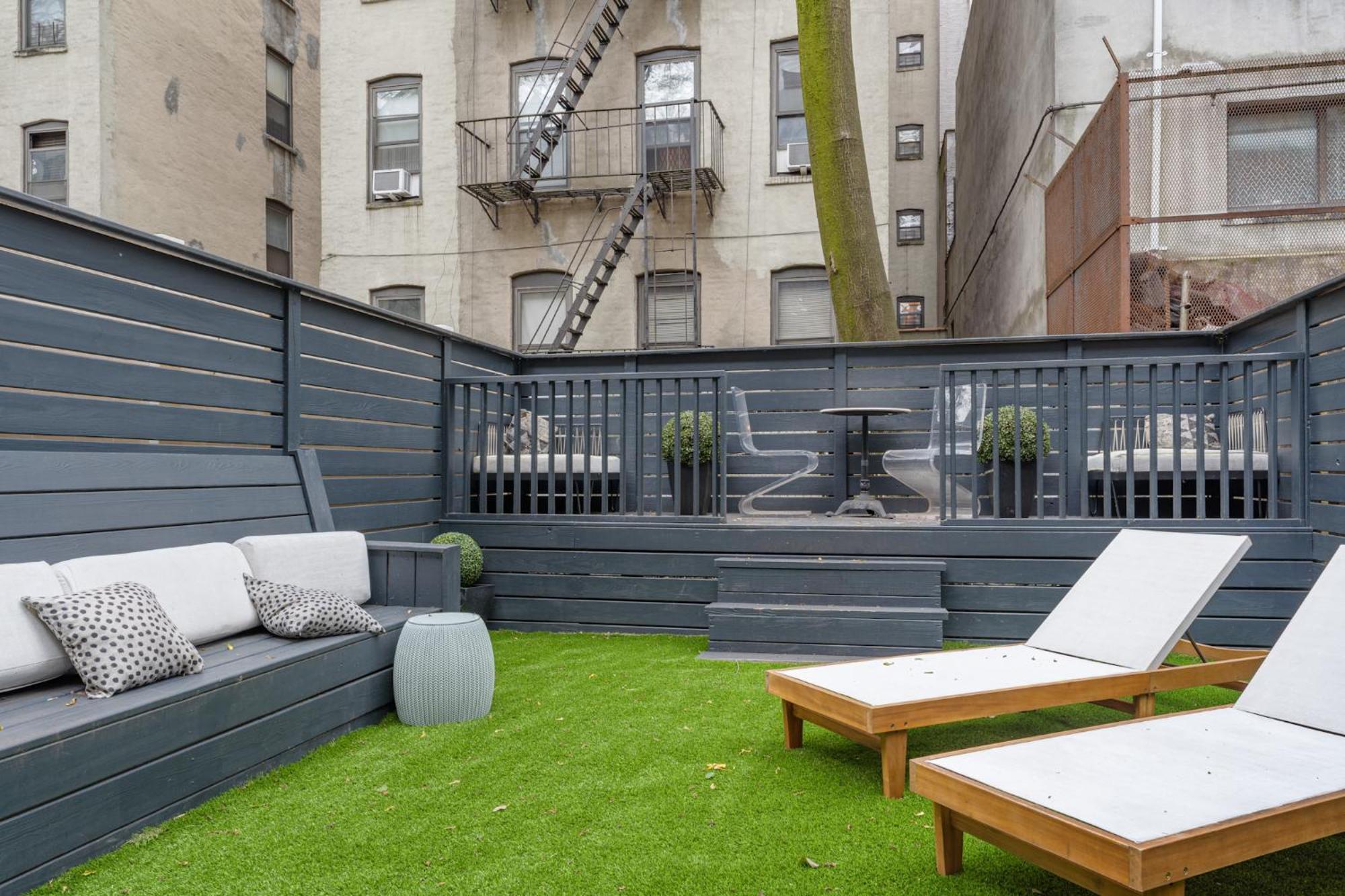 Apartment Multi Million Dollar Modern Triplex